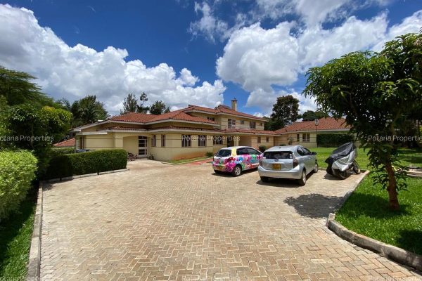 4 Bed House with Garden in Runda for Sale